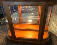 R - LIGHTED CURIO DISPLAY CABINET (L209)