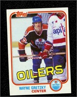 1981-82 Wayne Gretzky Topps Hockey Card #16 NM