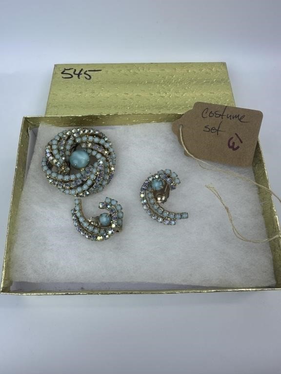 Summer Coin and Jewelry Auction
