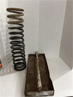Compression Spring and Metal Tool Carrier