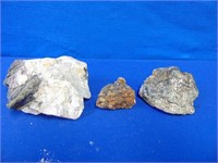 Natural Minerals Quartz & Mica Samples