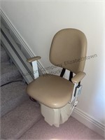 Stair chair lift approximate 7 ft long, the