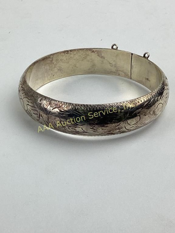 Sterling bracelet 19 grams