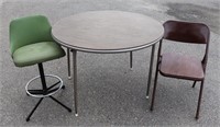 40"dia Folding Table + 2 Chairs