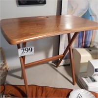 PAIR OF OVERSIZED TRAY TABLES 26 X 17 X 25