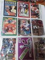 Lot of 18 Collector Football Sports Cards