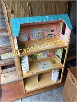 10X15 with bed frames and doll house