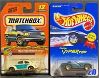 2 Cars Matchbox VW& Hotwheels Viper