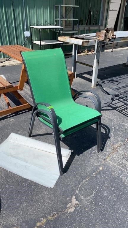 2 STACKING PATIO CHAIRS
