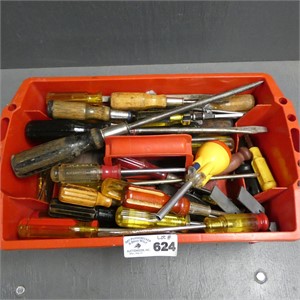 Large Lot of Assorted Screwdrivers