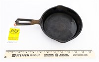 Wapak Hollow Ware #3 Cast Iron Skillet