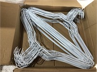 100 Wire Clothes Hangers