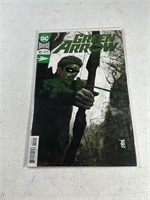 GREEN ARROW #45 - SPOT FOIL COVER - DC UNIVERSE