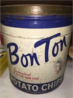 BonTon Potato Chip Tin (York PA)