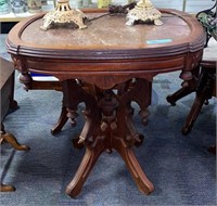 ANTIQUE BROWN MARBLE PICTURE FRAME TOP TABLE