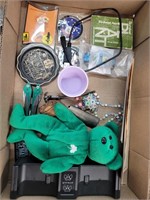 Multi-tool, Beanie Baby, miscellaneous case items