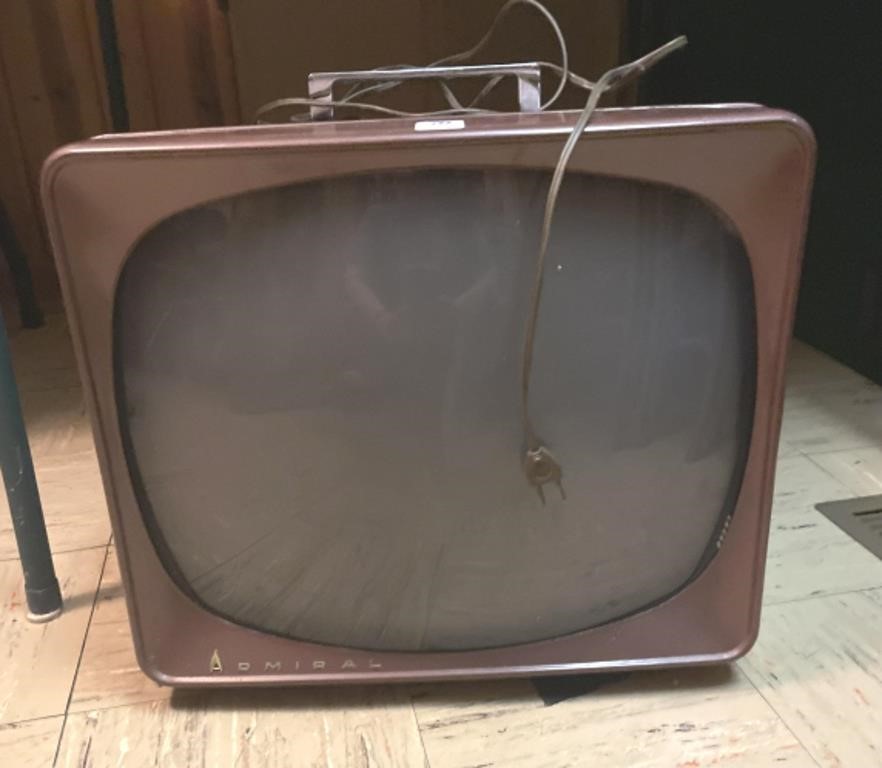 ADMIRAL PORTABLE TV FROM THE 1950'S OR EARLY