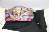 FENDI LADIES HAND BAG MADE IN ITALY W/COVER