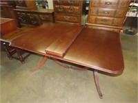 Duncan Phyfe Dining Table w/ 2 Leafs