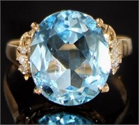 18kt Gold Natural Blue Topaz & Diamond Ring