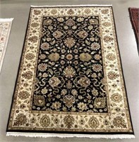 7ft Traditional Persian Style Fringed Wool Rug