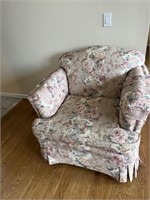 FLORAL ARM CHAIR - 37X36"