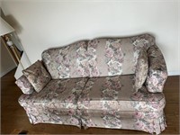 LOVE SEAT SOFFA BED - 70X36"