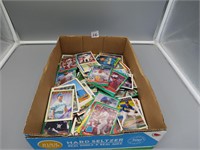 Nice assortment of unsorted baseball cards
