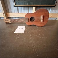 Johnson UK-120 Ukuele