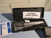 electronic digital caliliper Bstock NIB