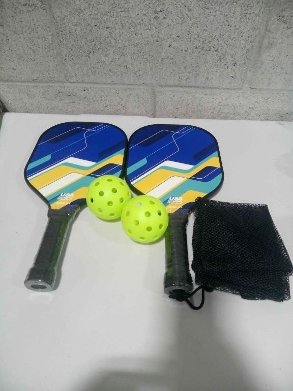 (N) Pickleball Paddles Set of 2, (2 Balls, 2 Paddl