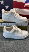 Nike Air Force 1 Womens Size 9.5