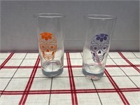 2 SKULL DRINKING GLASSES
