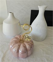 Vases & Pink Pumpkin Decor