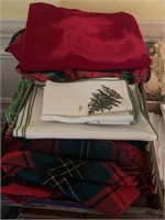 Christmas tablecloths, napkins, placemats