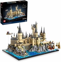 LEGO Harry Potter Hogwarts Castle and Grounds 7641