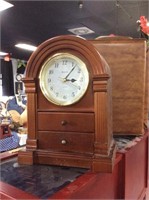 Wooden mantle clock