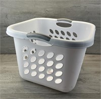 STERILITE LAUNDRY BASKET 1.5 BU NEW