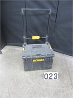 DeWalt mobile tool box