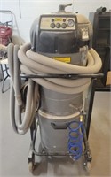 Clarke American Sanders CAV26 Vacuum