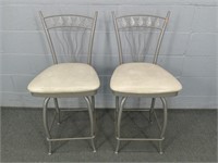 2x The Bid Metal Frame Cushioned Swivel Chairs