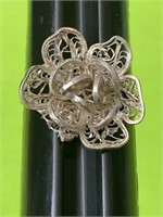 Sz.6 Sterling Silver Flower Ring 2.80 Grams
