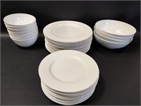Gorham Bone China 12 Plates and Saucers/8