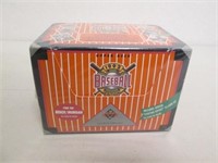 Sealed 1992 Upper Deck Baseball 27 Pack Box