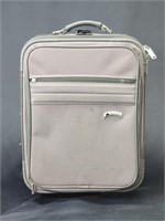 DELSEY ROLLING LUGGAGE (MISSING A ZIPPER PULL)