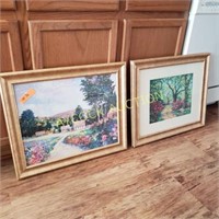 2 decorative pictures in gold frames
