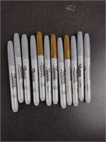 Gold and silver metallic sharpies