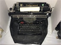 Antique Underwood Standard Type Writer