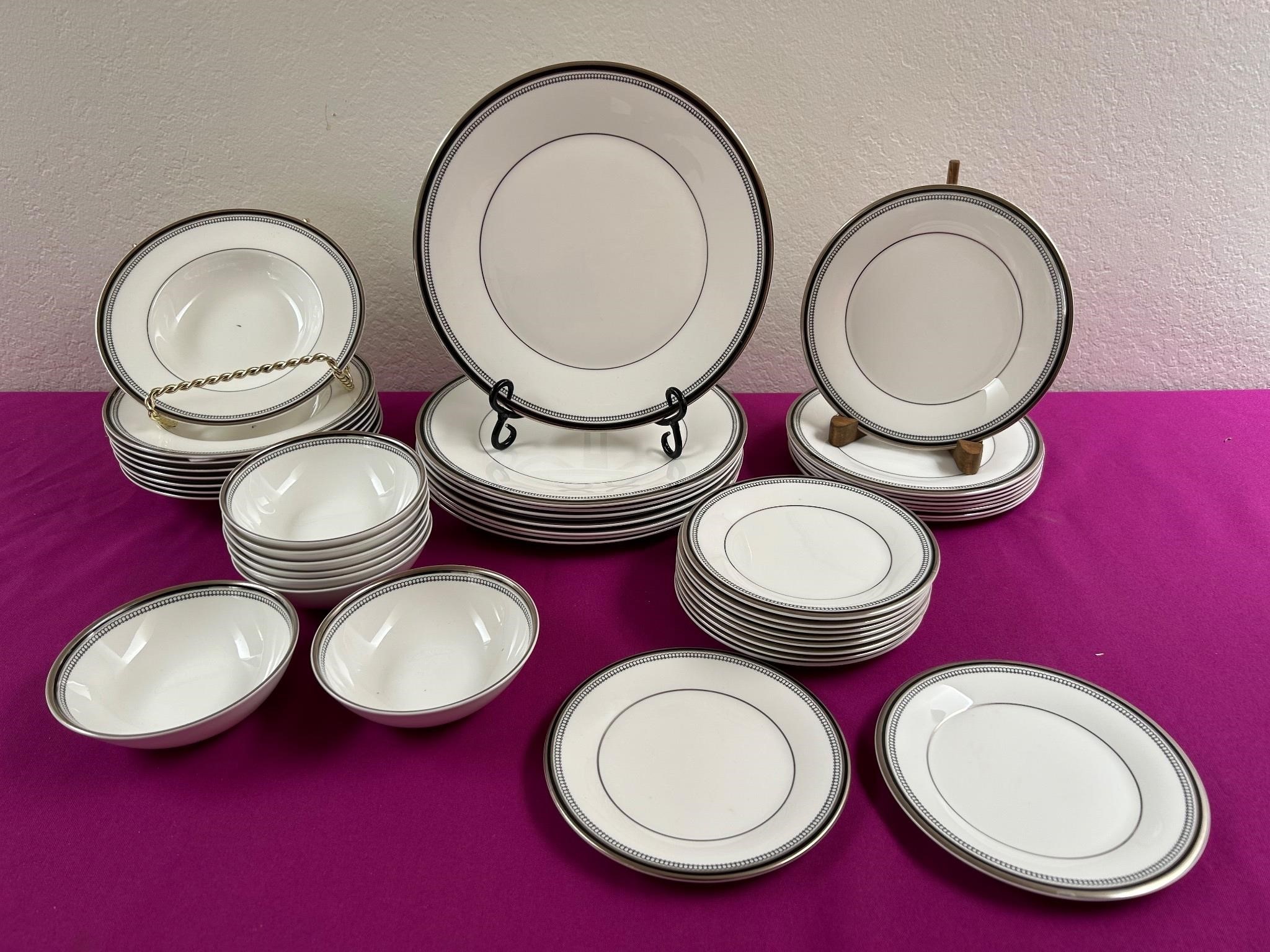 ‘Sarabande’ Royal Doulton China Dinnerware