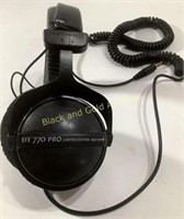 Beyerdynamic DT 770 Pro Headphones